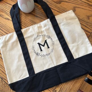 Wildflower personalized large tote bag, beach bag, grocery bag, teacher gift, grandma gift, bridesmaid gift, mom bag, diaper bag, zipper top